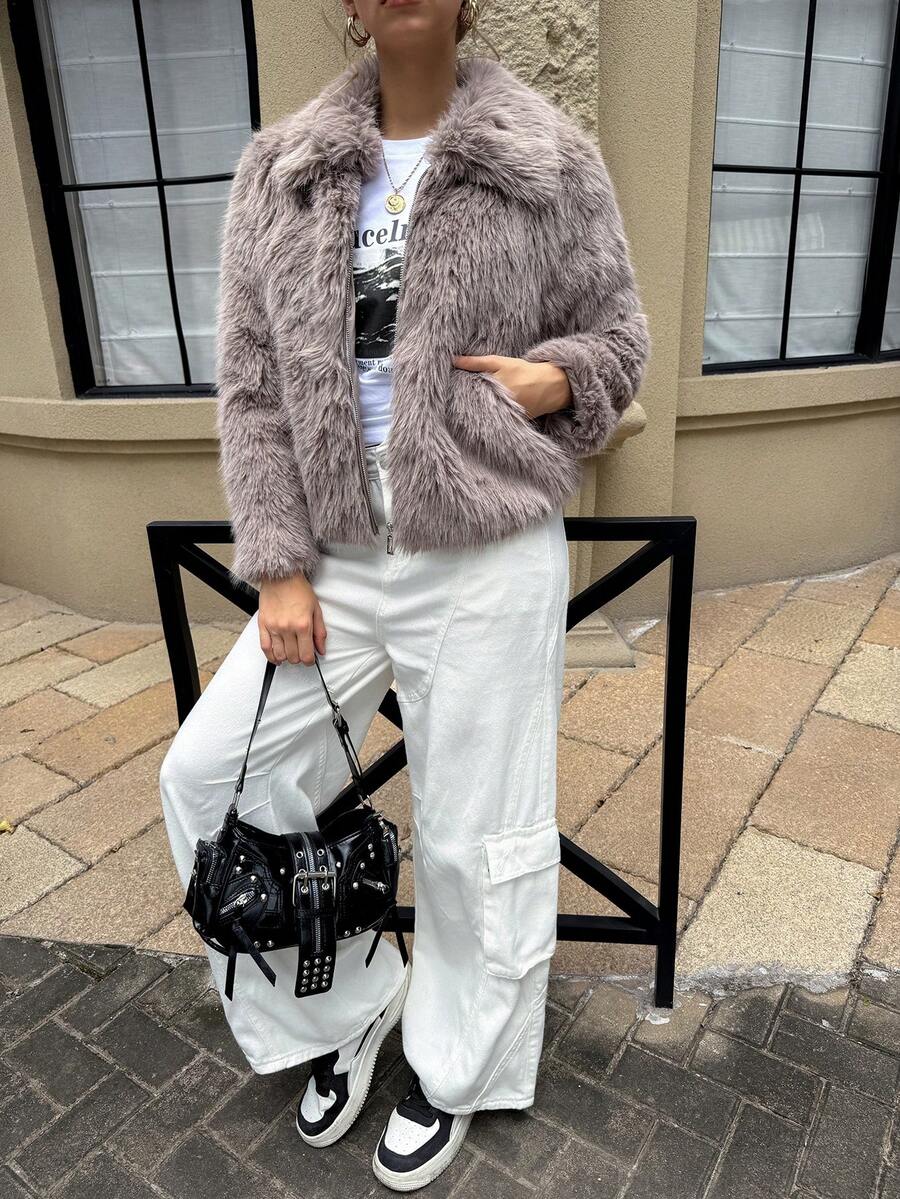 Elvomia™ Midnight Coat